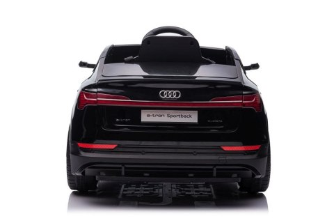 Auto Na Akumulator Audi E- Tron Czarne QLS-6688 Auto Na Akumulator Audi E- Tron Czarne QLS-6688