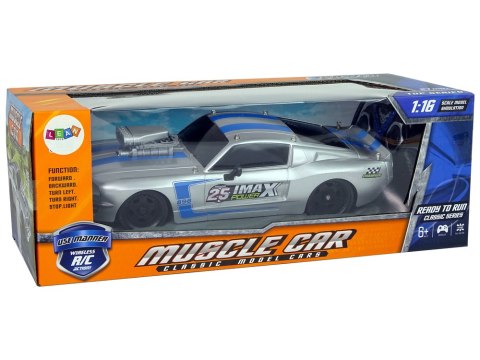 Auto Sportowe R/C 1:16 Srebrne Niebieskie Pasy Pilot Auto Sportowe R/C 1:16 Srebrne Niebieskie Pasy Pilot