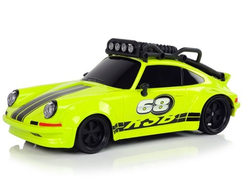 Samochód Sportowy 1:18 Zielone Koło Zapasowe Pilot Samochód Sportowy 1:18 Zielone Koło Zapasowe Pilot