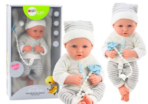 Lalka Bobas w Biało-Siwym Ubranku W Paski Czapeczka Smoczek Kołderka Lalka Bobas w Biało-Siwym Ubranku W Paski Czapeczka Smoczek Kołderka