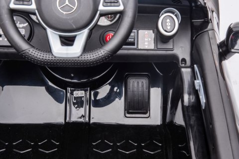 Auto Na Akumulator Mercedes SLC 300 Czerwony Auto Na Akumulator Mercedes SLC 300 Czerwony
